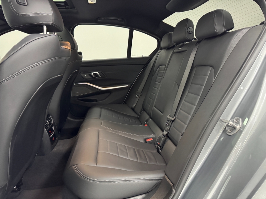 bmw 320i 2.0 16v turbo flex m sport automatico 4p 202620