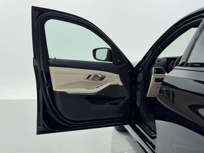 bmw 320i 2.0 16v turbo flex m sport automatico 4p 202411