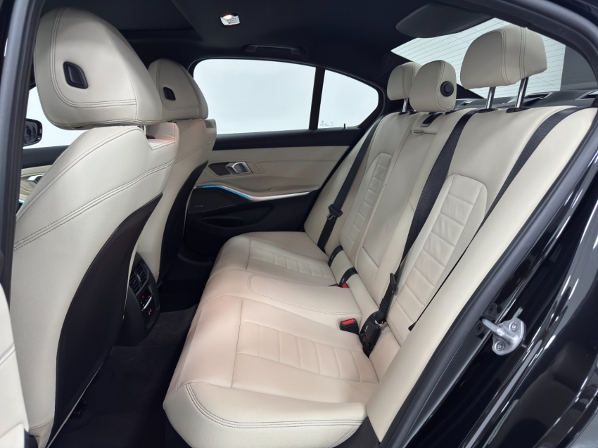 bmw 320i 2.0 16v turbo flex m sport automatico 4p 202619