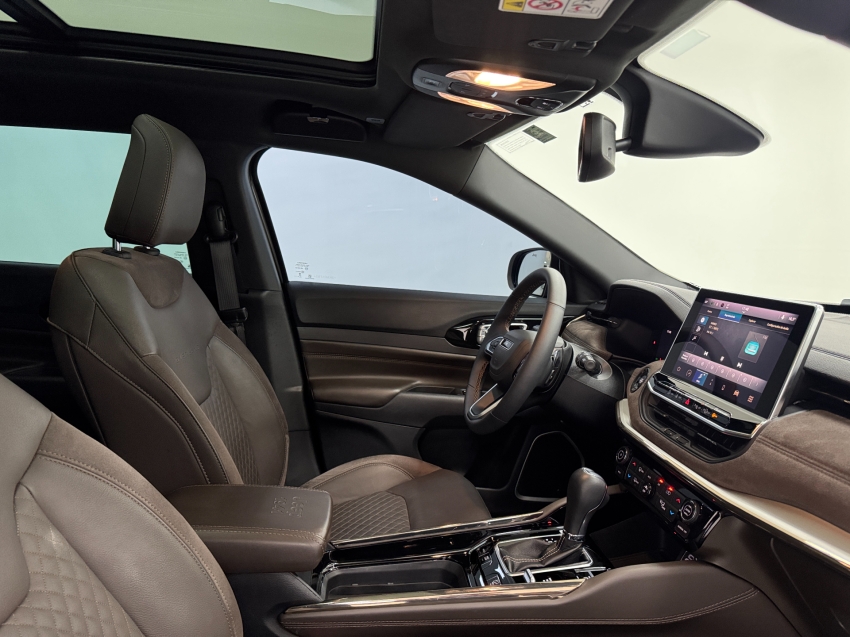 jeep commander 2.2 turbo diesel overland at9 2.0 4p automatico 202511