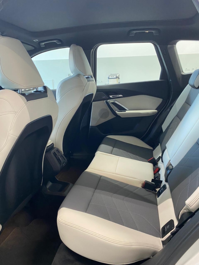 bmw x1 2.0 16v turbo gasolina sdrive20i m sport steptronic 4p automatico 202512