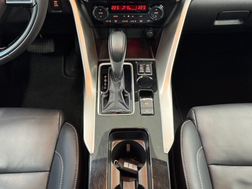 mitsubishi eclipse cross 1.5 mivec turbo gasolina hpe-s cvt eletrico 4p automatico 202512