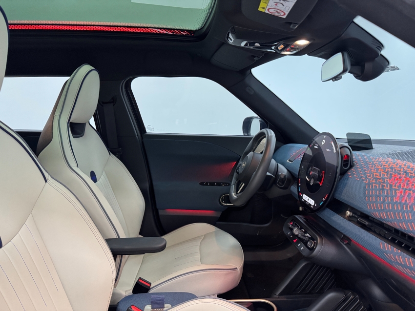 mini aceman 54,2 kw eletrico se 2.0 4p automatico 202513