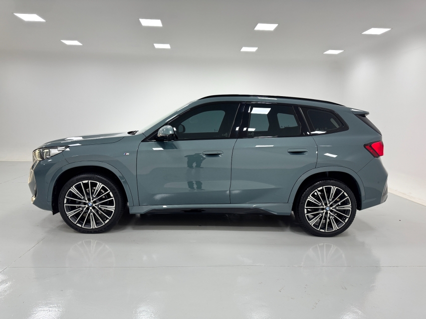 bmw x1 2.0 16v turbo gasolina sdrive20i m sport steptronic 4p automatico 20242
