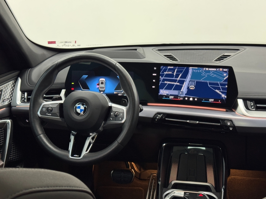 bmw x1 2.0 16v turbo gasolina sdrive20i m sport steptronic 4p automatico 202413