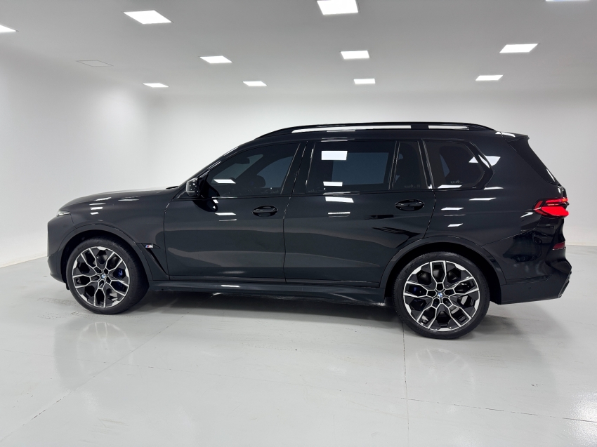 bmw x7 4.4 v8 gasolina m60i steptronic 3.0 4p automatico 20252