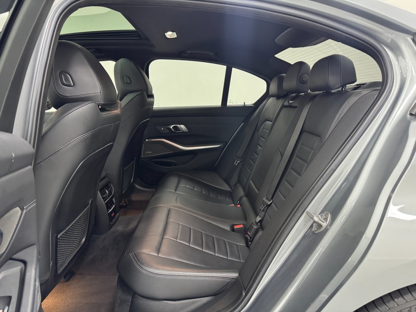 bmw 320i 2.0 16v turbo flex m sport automatico 4p 202322