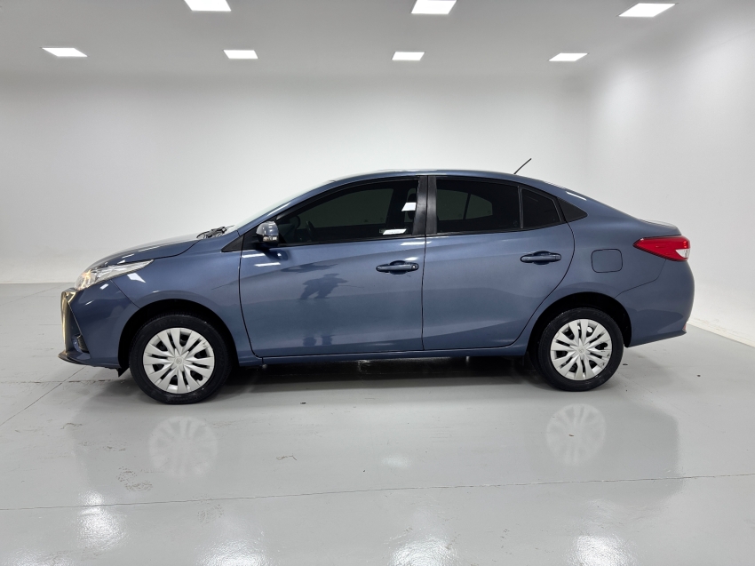 toyota yaris 1.5 16v flex sedan xl live multidrive 1.3 4p automatico 20232
