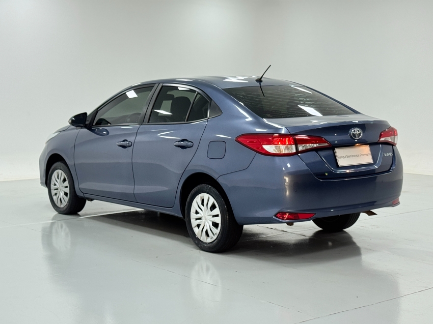toyota yaris 1.5 16v flex sedan xl live multidrive 1.3 4p automatico 20233