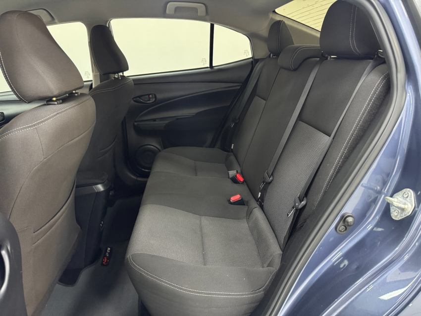 toyota yaris 1.5 16v flex sedan xl live multidrive 1.3 4p automatico 202319