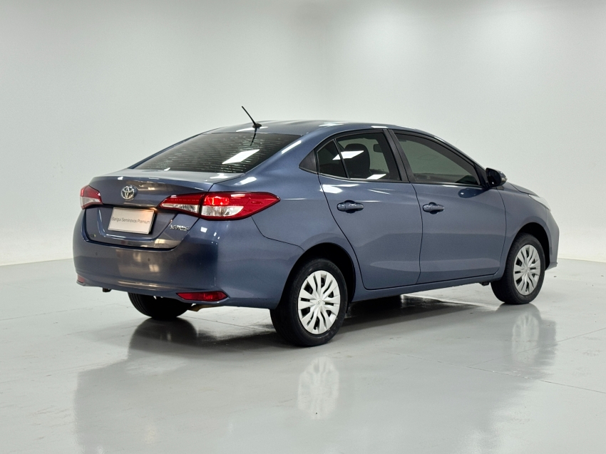 toyota yaris 1.5 16v flex sedan xl live multidrive 1.3 4p automatico 20235