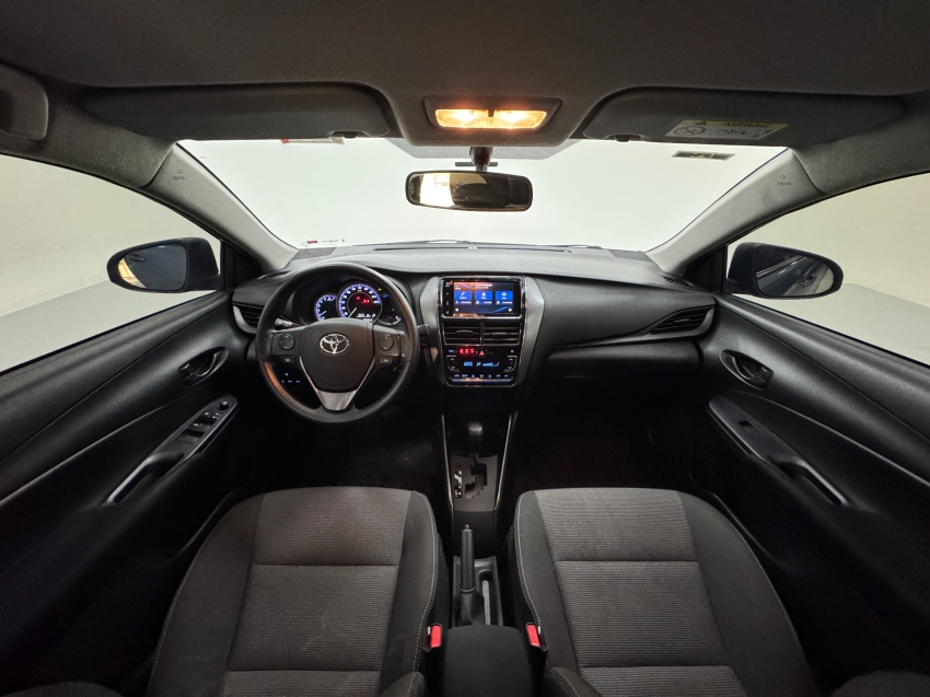 toyota yaris 1.5 16v flex sedan xl live multidrive 1.3 4p automatico 202310