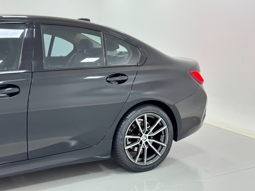 bmw 320i 2.0 16v turbo gasolina sport gp automatico 4p 202011