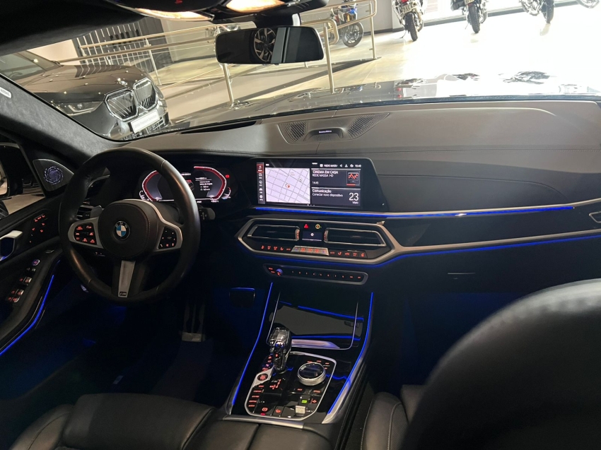 bmw x7 4.4 v8 gasolina m50i steptronic 3.0 4p automatico 202114