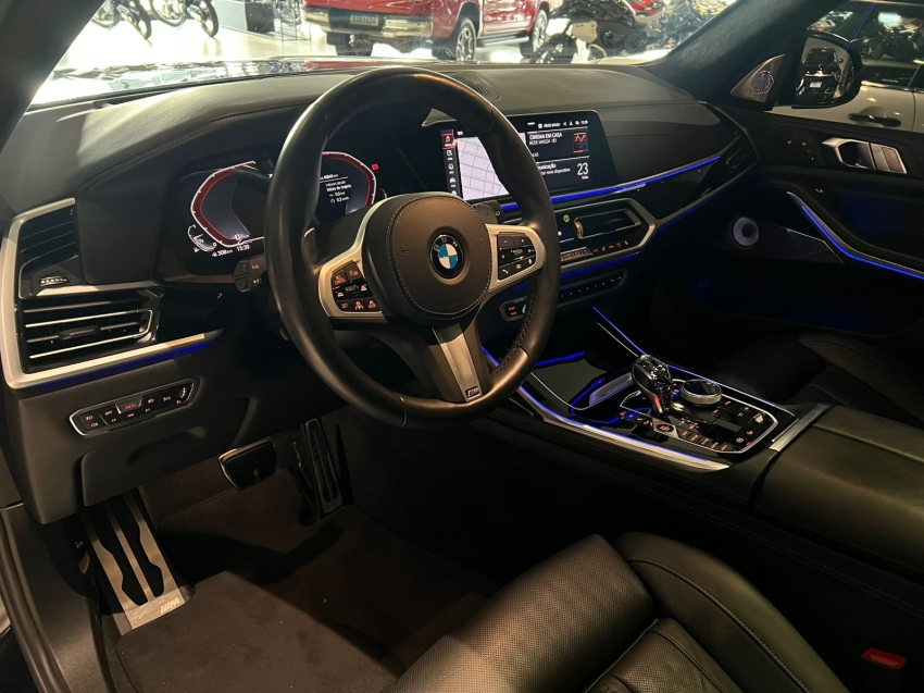 bmw x7 4.4 v8 gasolina m50i steptronic 3.0 4p automatico 202122