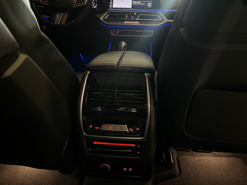 bmw x7 4.4 v8 gasolina m50i steptronic 3.0 4p automatico 202115