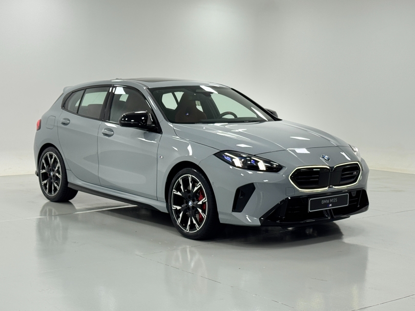 bmw m 135i 2.0 16v turbo gasolina xdrive steptronic 4p automatico 20267