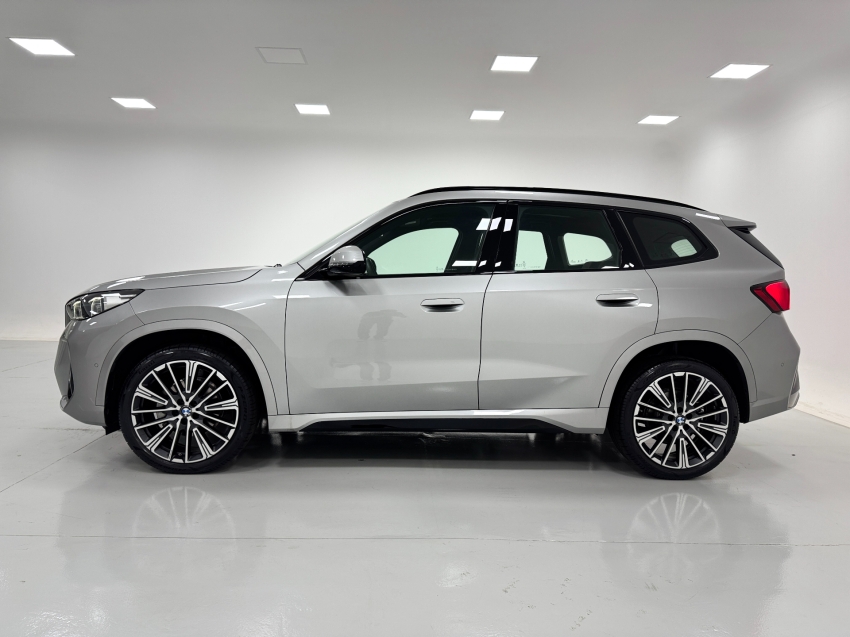 bmw x1 2.0 16v turbo gasolina sdrive20i m sport steptronic 4p automatico 20262