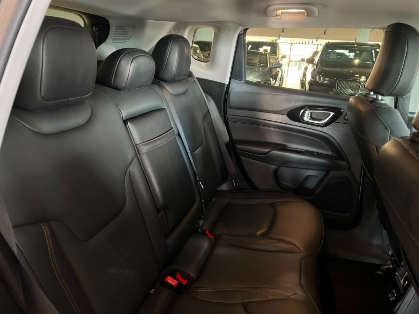 jeep compass 1.3 t270 turbo flex limited at6 4p automatico 202310