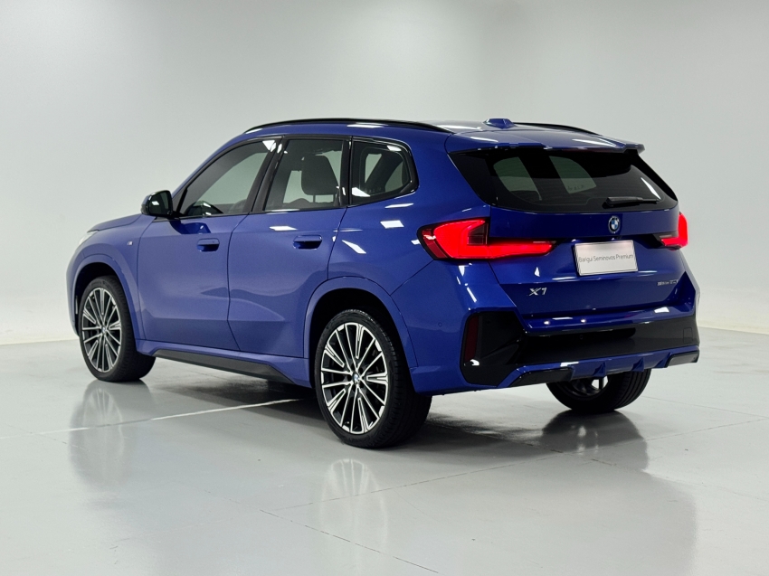 bmw x1 2.0 16v turbo gasolina sdrive20i m sport steptronic 4p automatico 20253