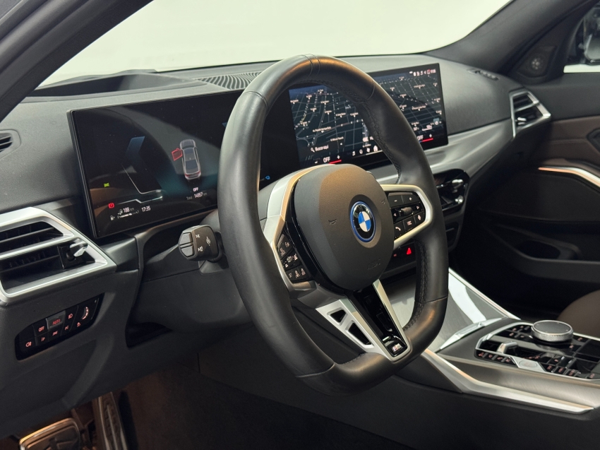 bmw 330e 2.0 16v turbo hibrido m sport automatico 4p 202514