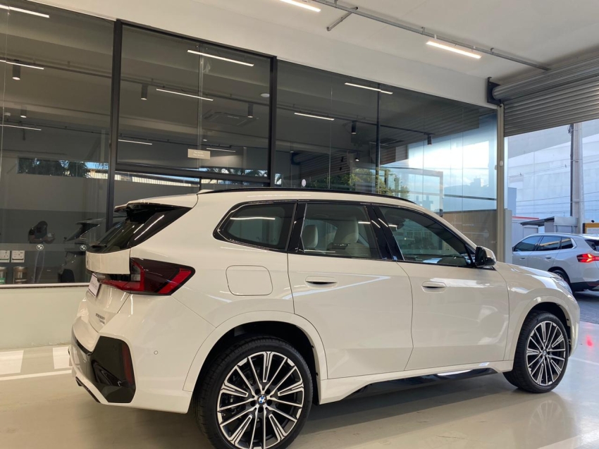 bmw x1 2.0 16v turbo gasolina sdrive20i m sport steptronic 4p automatico 20265