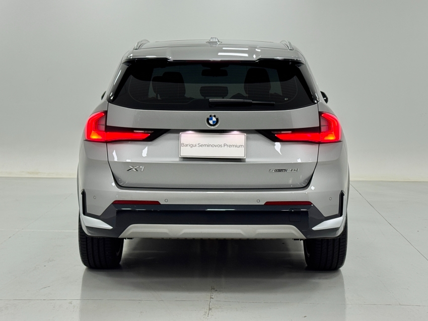 bmw x1 2.0 16v turbo gasolina sdrive20i x-line steptronic 4p automatico 20244