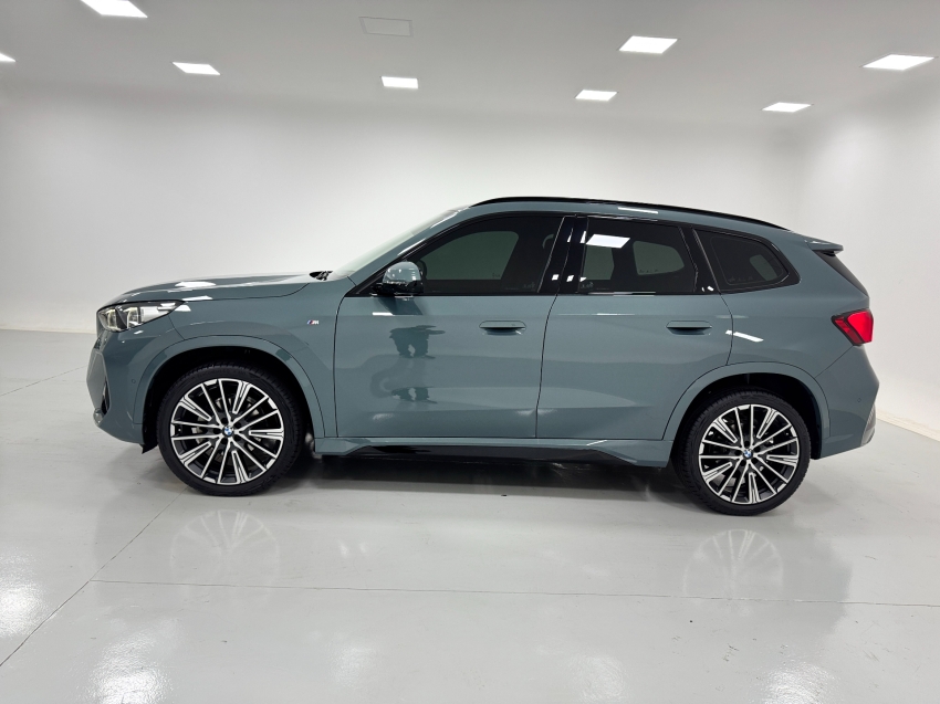 bmw x1 2.0 16v turbo gasolina sdrive20i m sport steptronic 4p automatico 20252