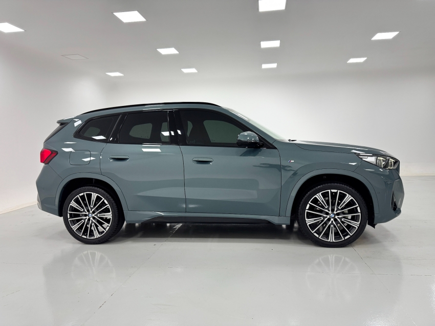 bmw x1 2.0 16v turbo gasolina sdrive20i m sport steptronic 4p automatico 20256