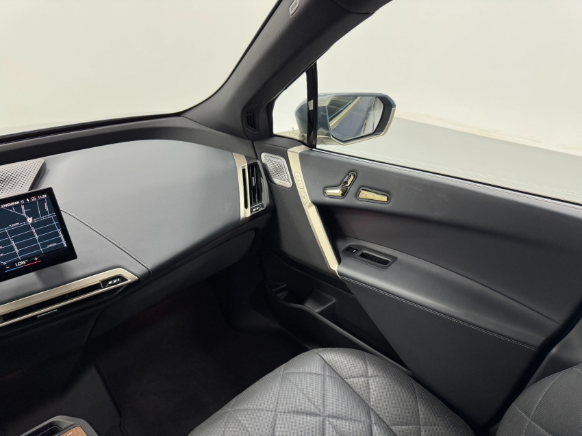 bmw ix eletrico m60 3.0 4p automatico 202317