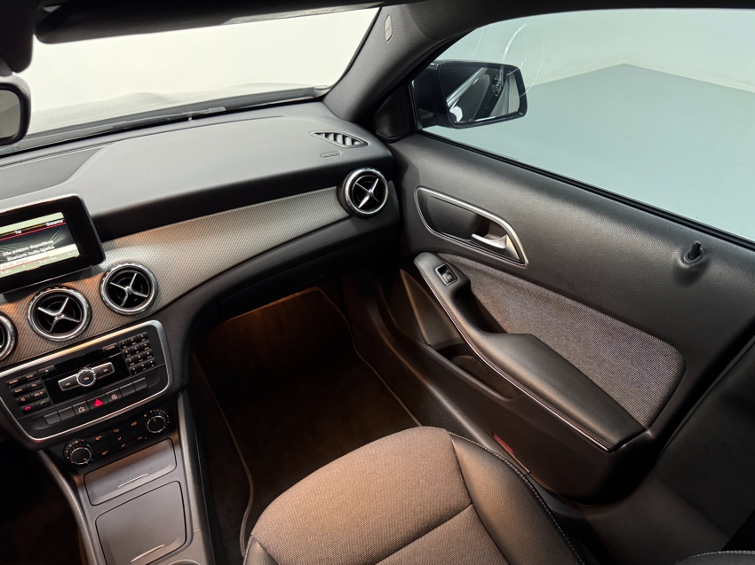 mercedes-benz gla 200 1.6 cgi style 16v turbo flex 4p automatico 201515