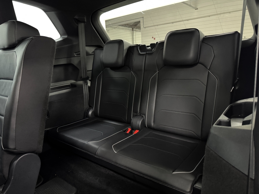 volkswagen tiguan 2.0 300 tsi gasolina allspace r-line automatico 4p 202417