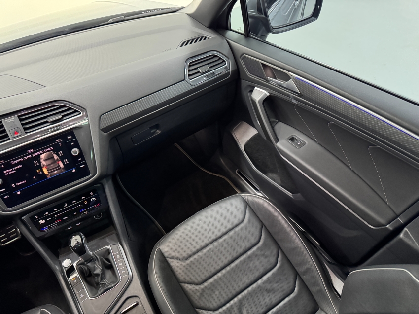 volkswagen tiguan 2.0 300 tsi gasolina allspace r-line automatico 4p 202412