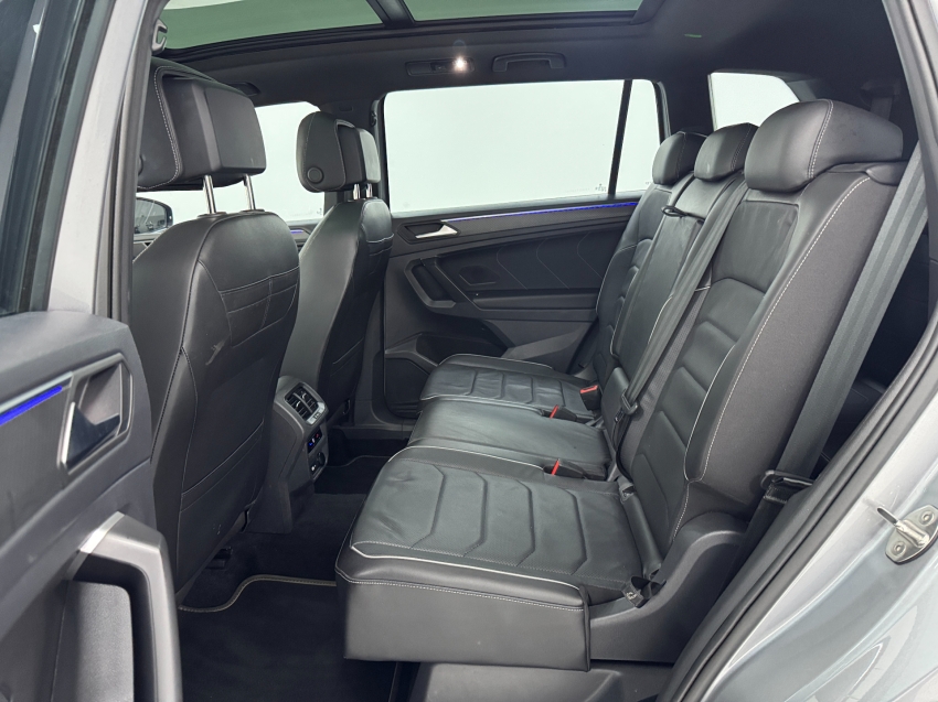 volkswagen tiguan 2.0 300 tsi gasolina allspace r-line automatico 4p 202421