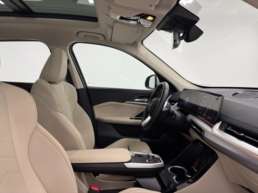 bmw x1 2.0 16v turbo gasolina sdrive20i x-line steptronic 4p automatico 202514