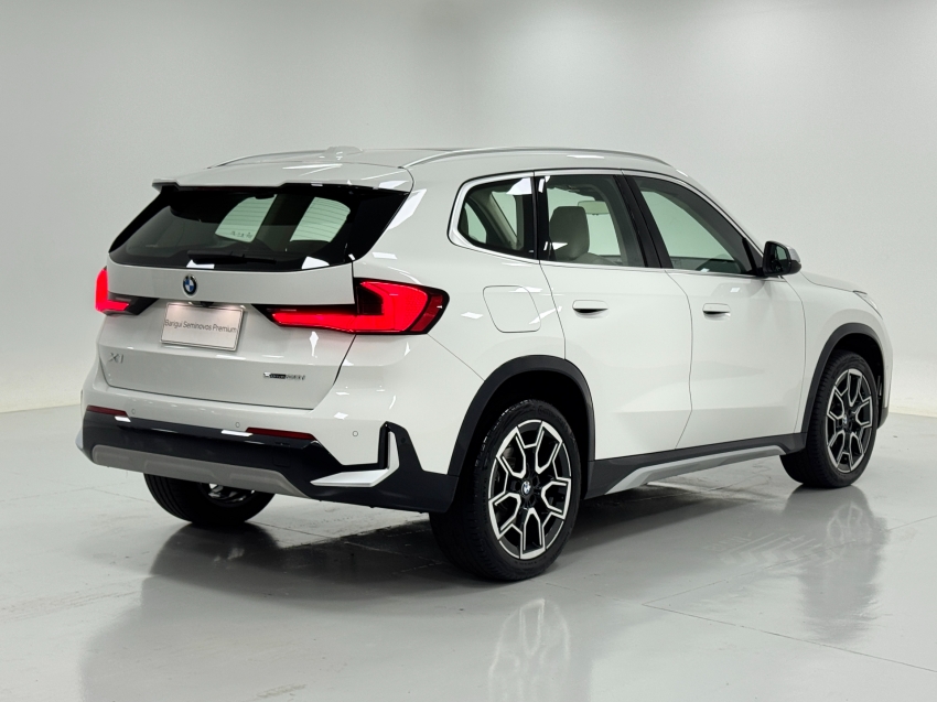bmw x1 2.0 16v turbo gasolina sdrive20i x-line steptronic 4p automatico 20255