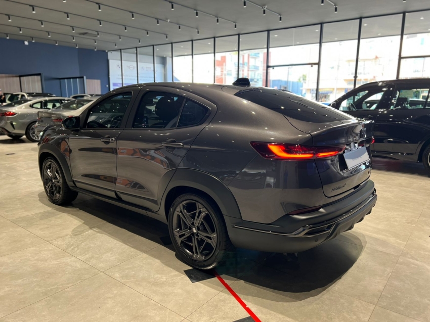 fiat fastback 1.3 turbo 270 flex limited edition at6 4p automatico 20237