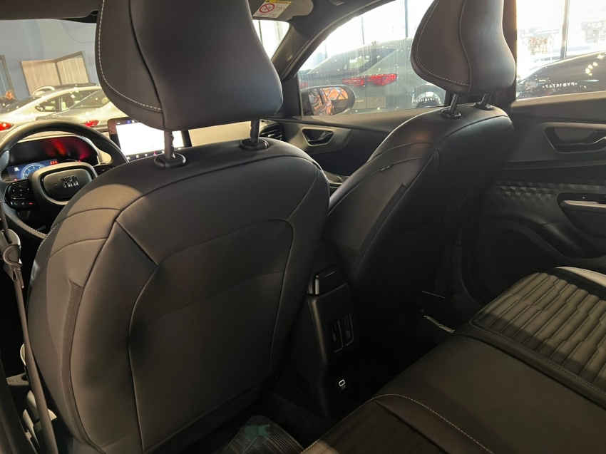 fiat fastback 1.3 turbo 270 flex limited edition at6 4p automatico 202315