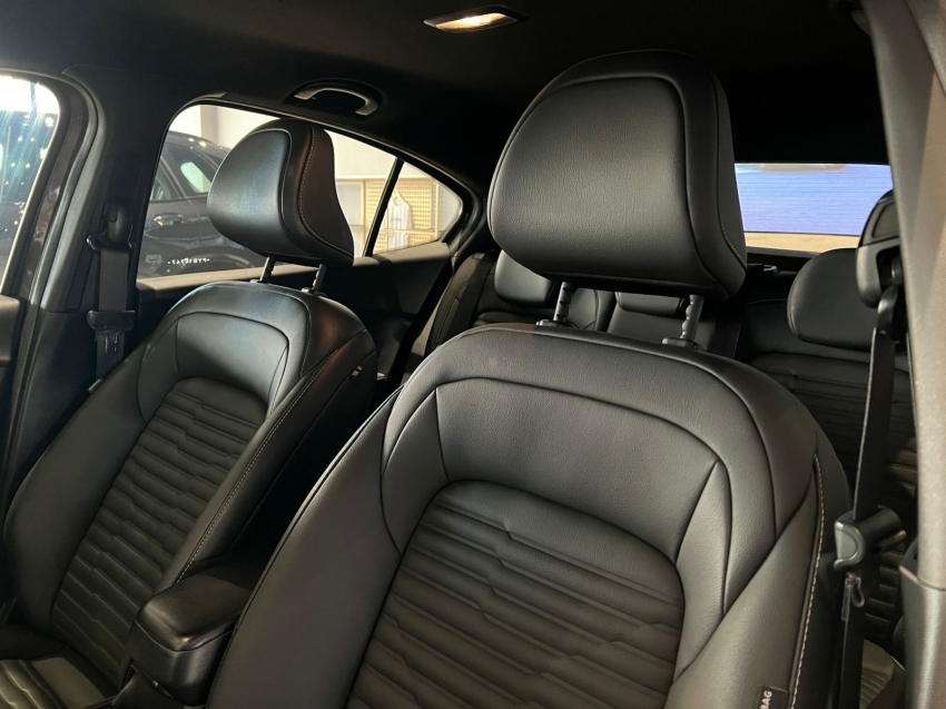 fiat fastback 1.3 turbo 270 flex limited edition at6 4p automatico 202319