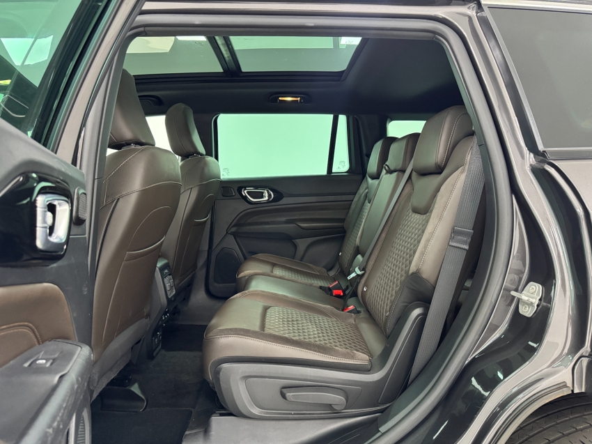 jeep commander 2.0 td380 turbo diesel overland at9 4p automatico 202222