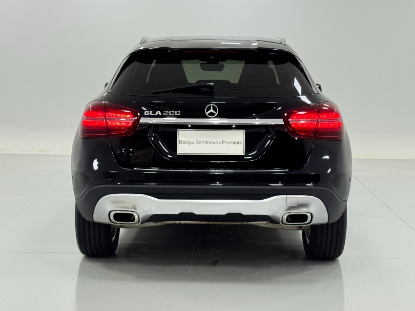 mercedes-benz gla 200 1.6 cgi flex advance 7g-dct 4p automatico 20184