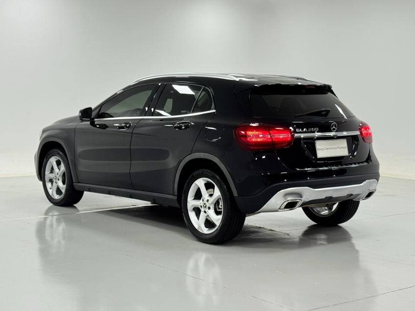 mercedes-benz gla 200 1.6 cgi flex advance 7g-dct 4p automatico 20183