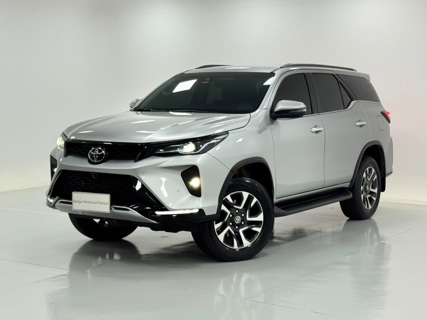 toyota hilux sw4 2.8 d-4d turbo diesel srx platinum 7l 4x4 automatico 4p 20241