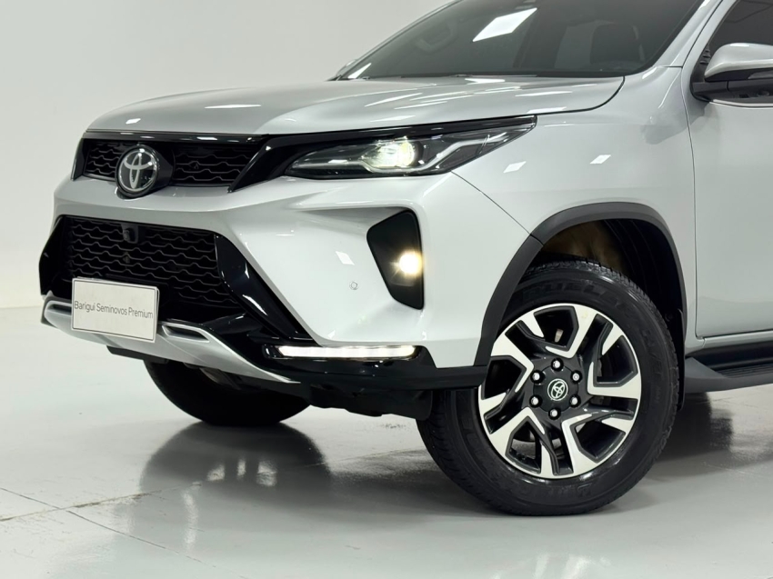 toyota hilux sw4 2.8 d-4d turbo diesel srx platinum 7l 4x4 automatico 4p 20249