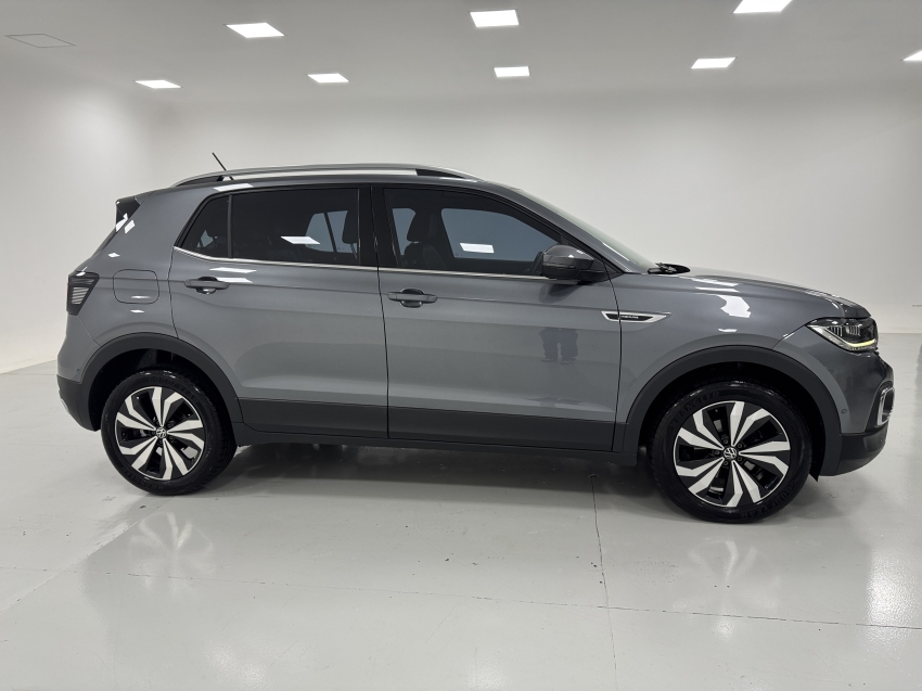 volkswagen t-cross 1.4 250 tsi total flex highline automatico 4p 20244