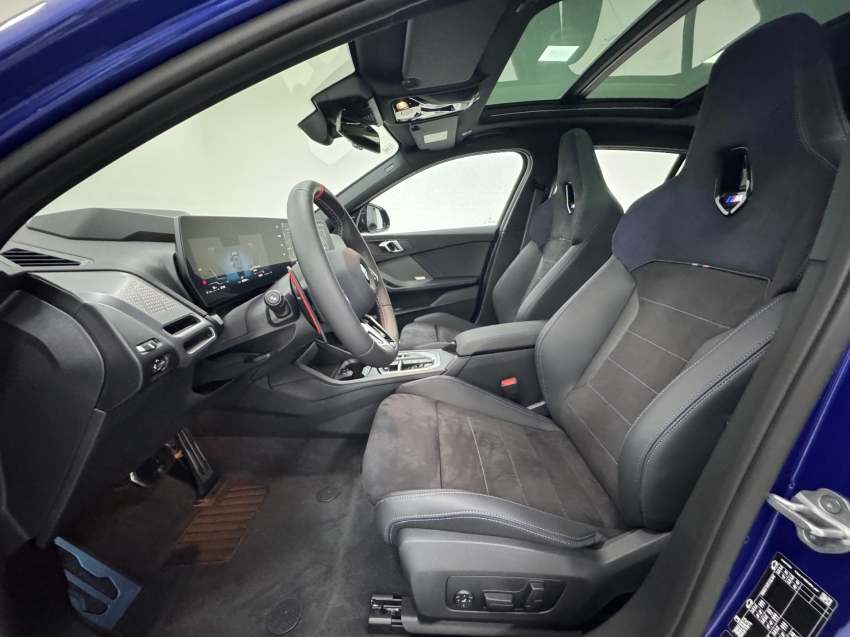 bmw m 135i 2.0 16v turbo gasolina xdrive steptronic 4p automatico 202617
