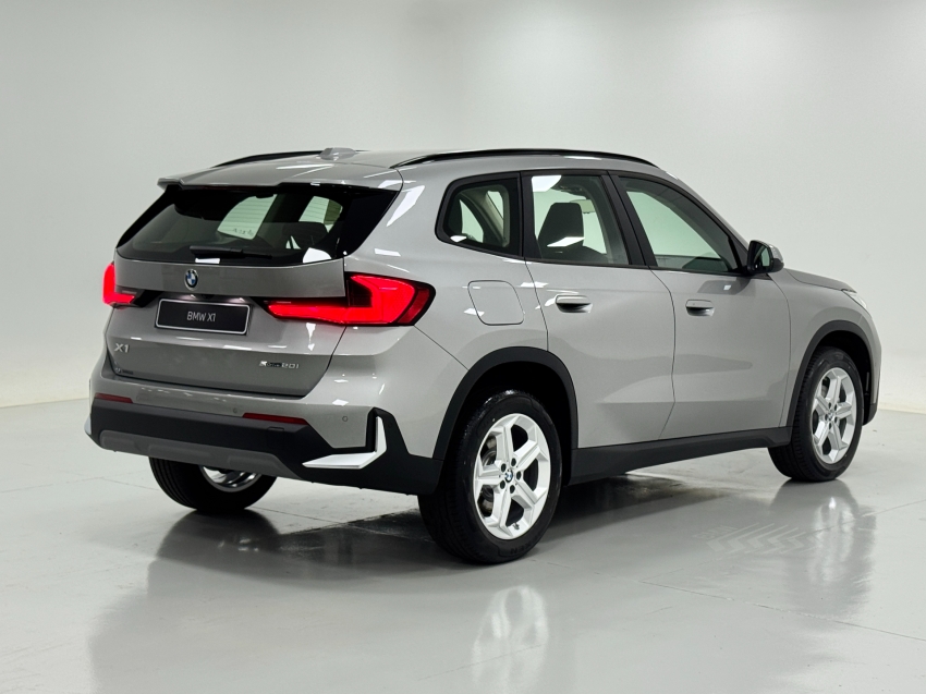 bmw x1 2.0 16v turbo gasolina sdrive20i gp steptronic 4p automatico 20265