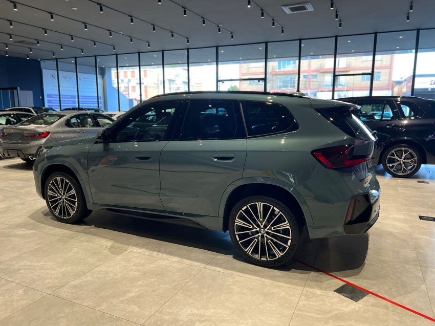 bmw x1 2.0 16v turbo gasolina sdrive20i m sport steptronic 1.9 4p automatico 20267