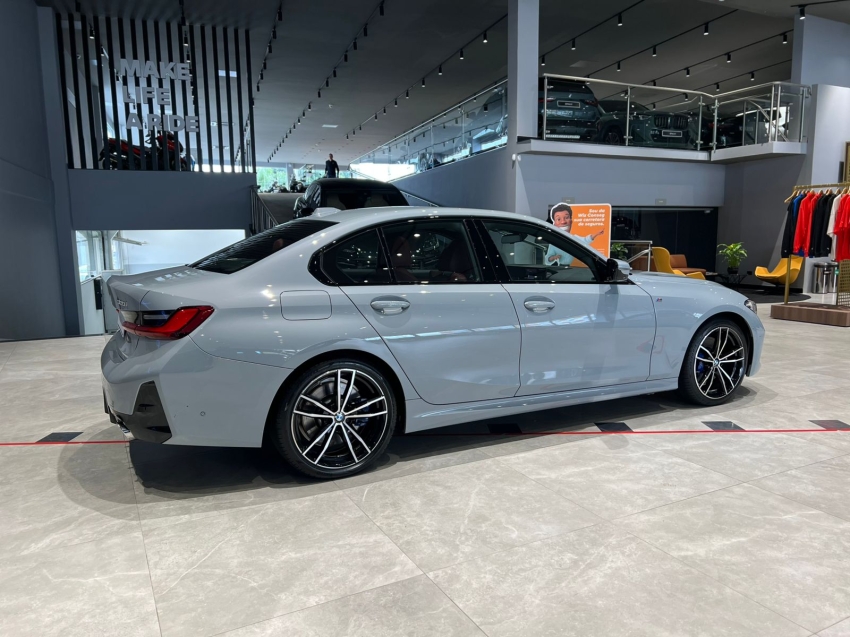 bmw 320i 2.0 16v turbo flex m sport automatico 1.9 4p 20241