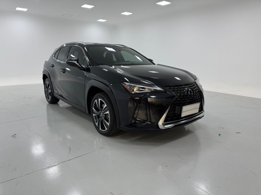 lexus ux 250h 2.0 vvt-i hybrid dynamic cvt 1.9 hibrido 4p automatico 20221